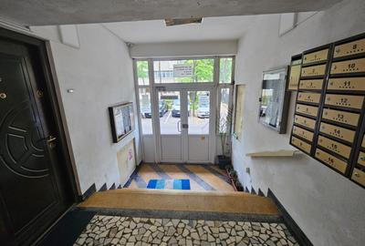 Apartament cu 2 camere semidecomandat, mobilat în 1 Mai - 11