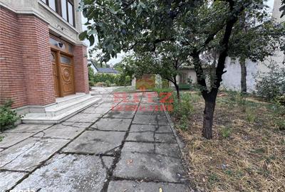 Casă cu 4 camere cu Teren 938 Mp în Central - 19