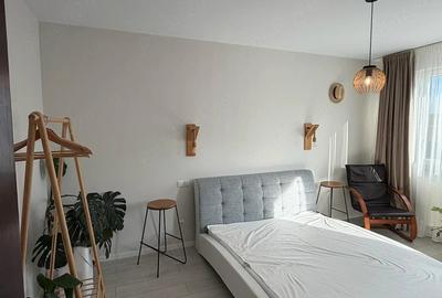 Apartament cu 3 camere semidecomandat în Central - 2