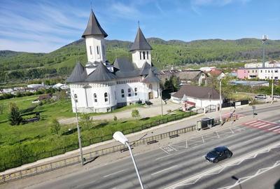 Apartament cu 2 camere decomandat în 1 Mai - 16