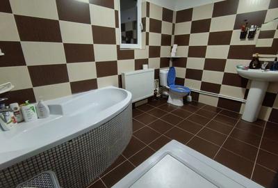 Casă cu 4 camere în Băcești - 6