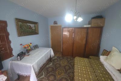 Apartament cu 3 camere decomandat în Dorohoi - 6
