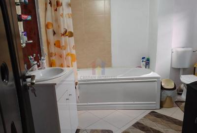 Casa 4 camere, Radu Negru, Teren - 264 mp - 4