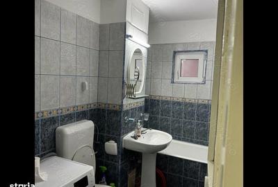 Apartament cu 3 camere decomandat în Girocului - 1