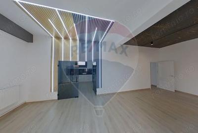 Spațiu comercial, de 145 mp, în Ultracentral - 10