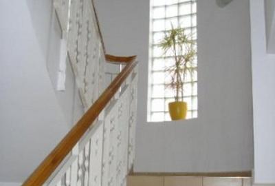 Casa Presei – Jiului, cladire birou & depozit/showroom, 580mp, parcare 15 locuri - 15
