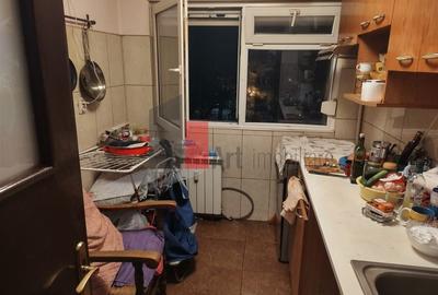 Vânzare apartament semidecomandat 2 camere Bd. Obregia - 8