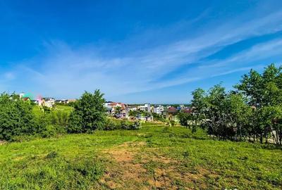 Teren de 500 mp, în Trivale