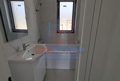 Casă cu 4 camere cu Teren 450 Mp în Bârnova - 2