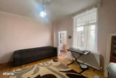 Casă cu 3 camere în Ultracentral - 1