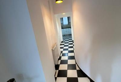 APARTAMENT 4 CAMERE -128 MP, BOXE  13 MP SI MANSARDA 9 MP -CALEA VICTORIEI - 17