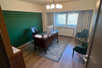 Apartament cu 4 camere decomandat în Centrul Civic - 2