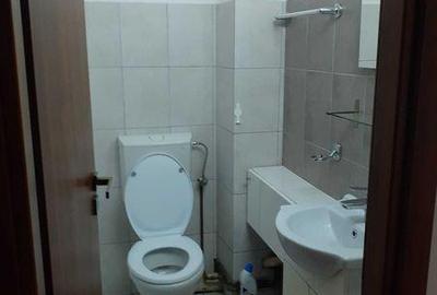 Apartament cu 3 camere în Central - 1