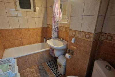 Apartament 3 camere de inchirat, parter, zona centrala - 8