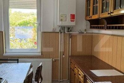Apartament cu 3 camere decomandat, mobilat în Sângeorgiu de Mureș - 1