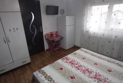 Garsonieră decomandată în Central - 2