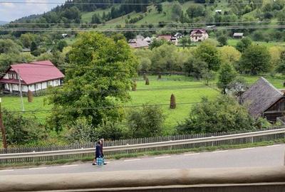 Casă cu 5 camere cu Teren 8620 Mp în Pipirig - 6