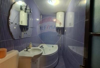 Apartament cu 3 camere decomandat în Brăilei - 8