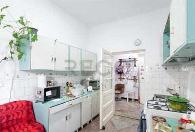 Casă cu 3 camere cu Teren 466 Mp în Central - 2