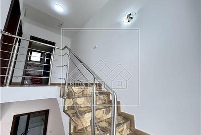 Casa de vanzare in Sibiu - 155 mp utili, finisata la cheie - zona buna - 15