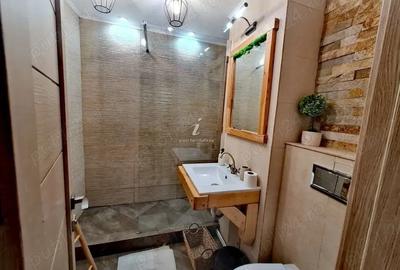 Apartament cu 3 camere decomandat în Central - 2