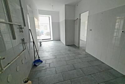 Spatiu comercial stradal - 69 mp - 2