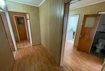 Apartament cu 4 camere decomandat în Rahova - 4