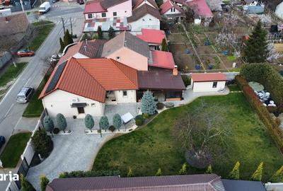 Casă cu 3 camere cu Teren 990 Mp în Central - 17