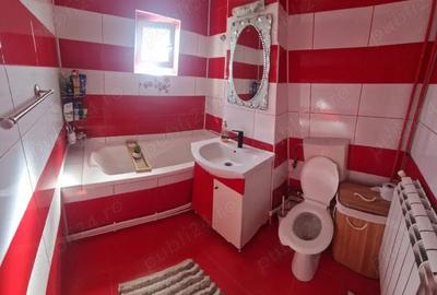 Apartament cu 2 camere decomandat în 1 Mai - 5