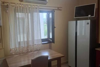 Apartament cu 2 camere decomandat în Petros - 3