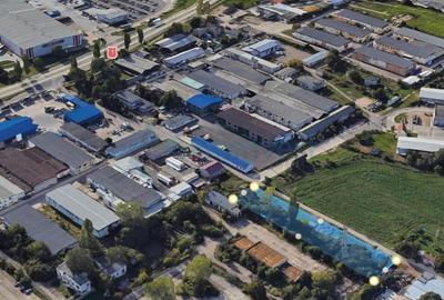 Teren de 2421 mp, în Vest