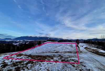 Teren cu priveliste deosebita /muntii Bucegi,in sat Pestera/Moeciu zona La Odai - 2