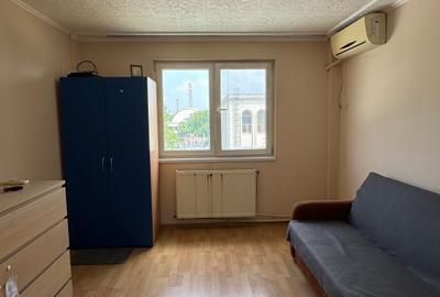 Garsonieră decomandată în P-ta Presei Libere - 1