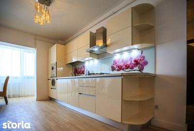 Apartament cu 3 camere decomandat, mobilat în Nordului - 1