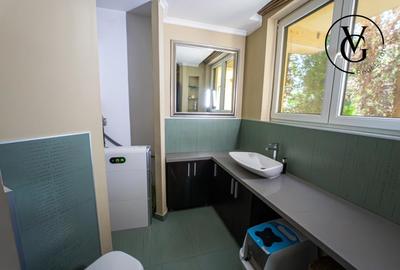 Casă cu 5 camere cu Teren 600 Mp în Central - 3