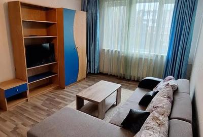 Apartament cu 2 camere decomandat în Calea București - 8