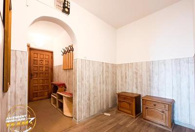 Apartament cu 3 camere decomandat, mobilat în Simeria - 23