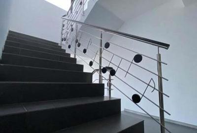 Vila Targul Saptamanal - finisaje moderne Vila Targul Saptamanal - finisaje moderne - 13
