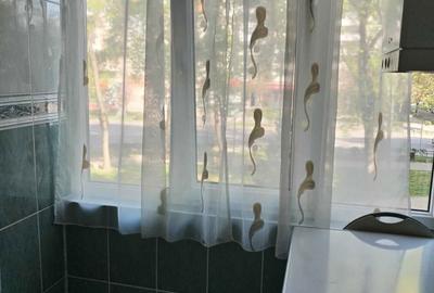 Apartament cu 3 camere decomandat în Central - 3