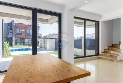 Vanzare Vila cu 5 camere, curte si parcare de vanzare in TUNARI - 15