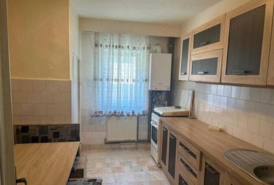 Apartament 3 camere de inchiriat - 1