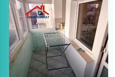 Apartament cu 2 camere semidecomandat în Zimbru