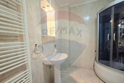 Apartament cu 2 camere semidecomandat, mobilat în Romanilor - 3