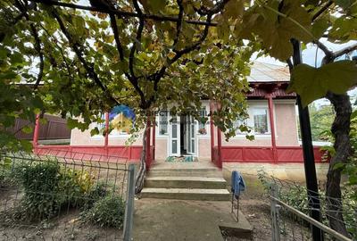 Casa + Teren de vanzare – Comuna Margineni - 2