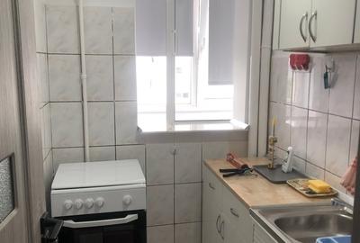 Garsonieră decomandată în Titan - 1