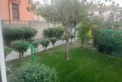 Inchiriez apartament cu trei camere,central - 4