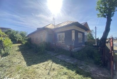 Casă cu 3 camere nedecomandat în Bucșani - 3