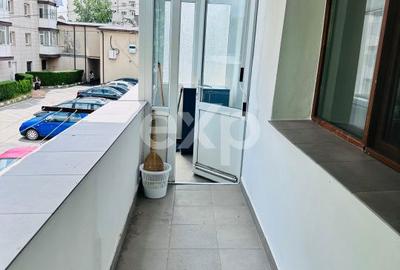 Apartament cu 2 camere, mobilat în Micro 4 - 7
