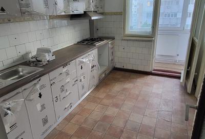 Apartament cu 2 camere semidecomandat în Micro 20 - 4
