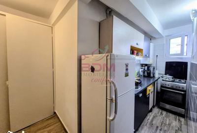 Apartament cu 2 camere semidecomandat în Micro 1